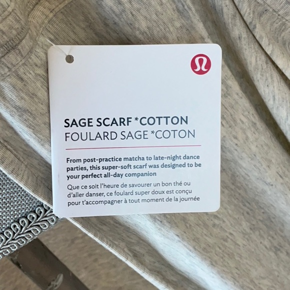 NWT. Lululemon Sage Scarf Cotton One Size Beige/Gray - Picture 6 of 6
